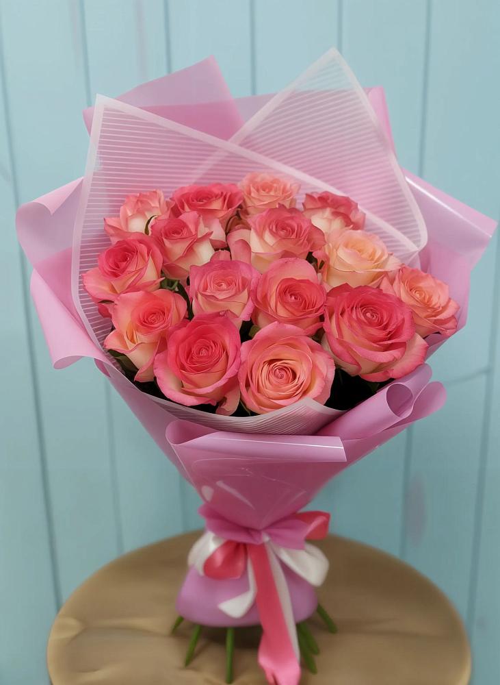 Букет 15 Розовых роз Равель в Степыгино