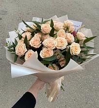 Букет Кремовые розы Латте в Степыгино