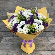 Букет цветов из:  Ирисы, Хризантемы и Ромашки в Степыгино