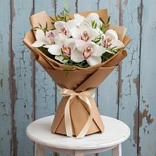 Букет цветов из:  Орхидеи и Розы в Степыгино